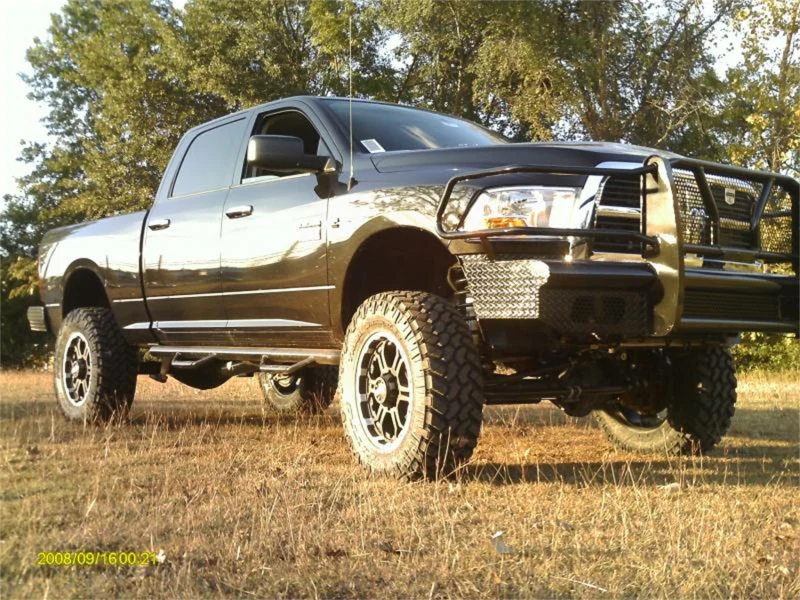 N-Fab Nerf Step 10-17 Ram 2500/3500/4500 Crew Cab - Gloss Black - Cab Length - 3in - Image 5